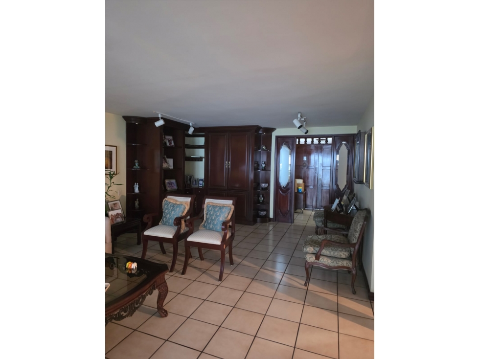 Casa en venta - El Cangrejo, Panamá - MH — foto 3