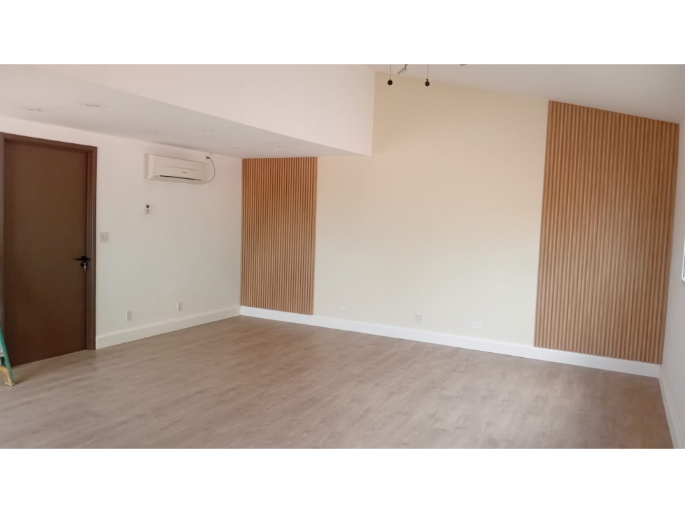 Venta de Casa Remodelada en Brisas del Golf - SG — foto 4