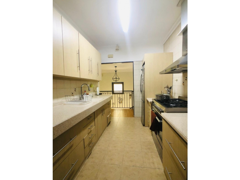 Casa Residencial de 2 Niveles en Venta Urb. Club X, Betania | DC — foto 4