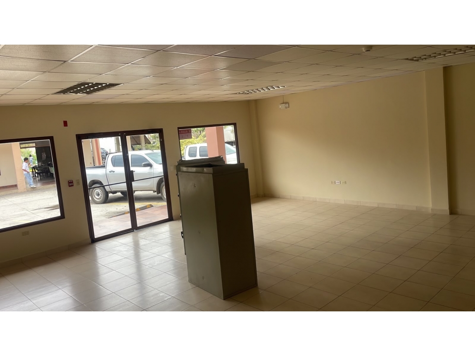 ALQUILER Local Comercial | RE - 6