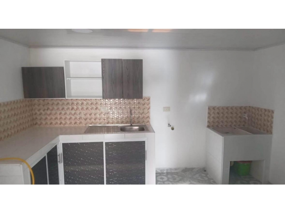 VENTA DE CASA BARRIO LA PAVONA ARMENIA CON 2 RENTAS — foto 3