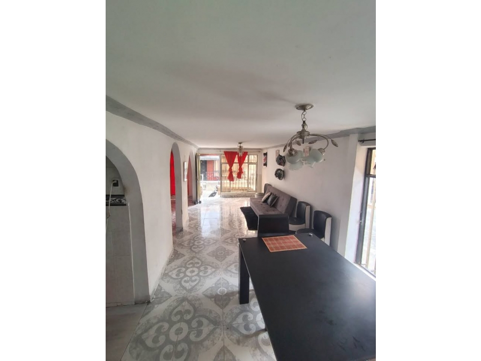 VENTA DE CASA 2 PISOS ESQUINERA 7 DE AGOSTO ARMENIA — foto 2