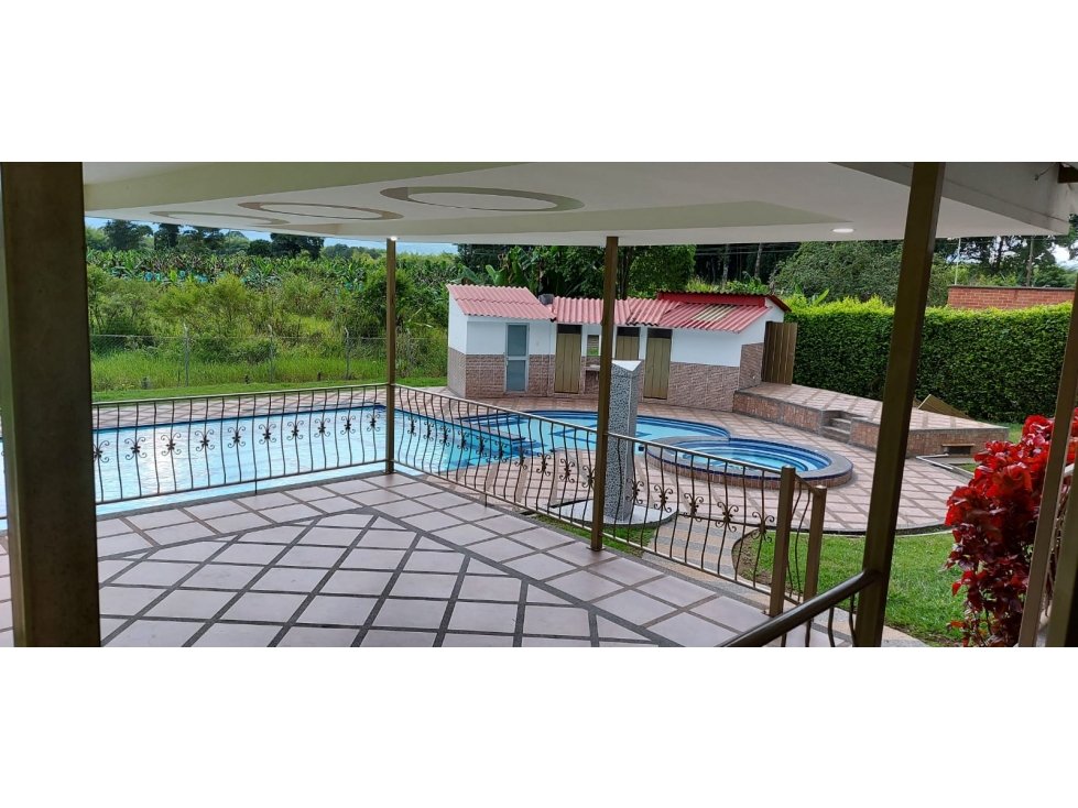 VENTA DE CASA CAMPESTRE VIA ARMENIA LA TEBAIDA - 2