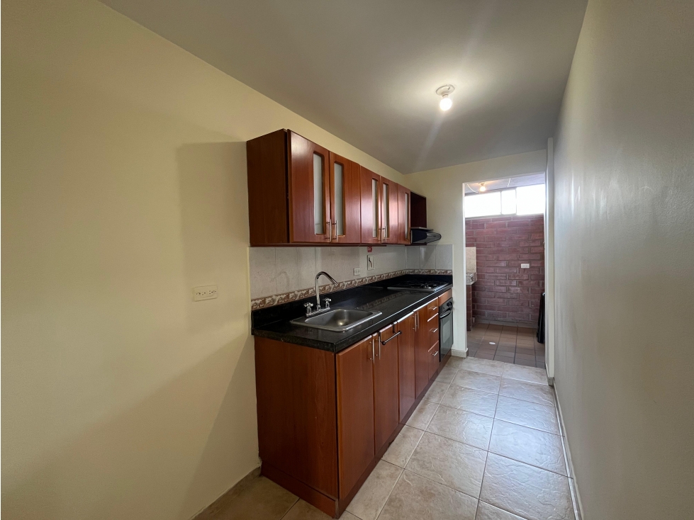 ARRIENDO APARTAMENTO EN LAURELES MEDELLIN — foto 6