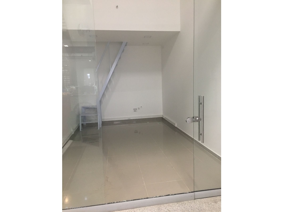 VENTA DE LOCAL EN EL CENTRO DE MEDELLÍN — foto 4