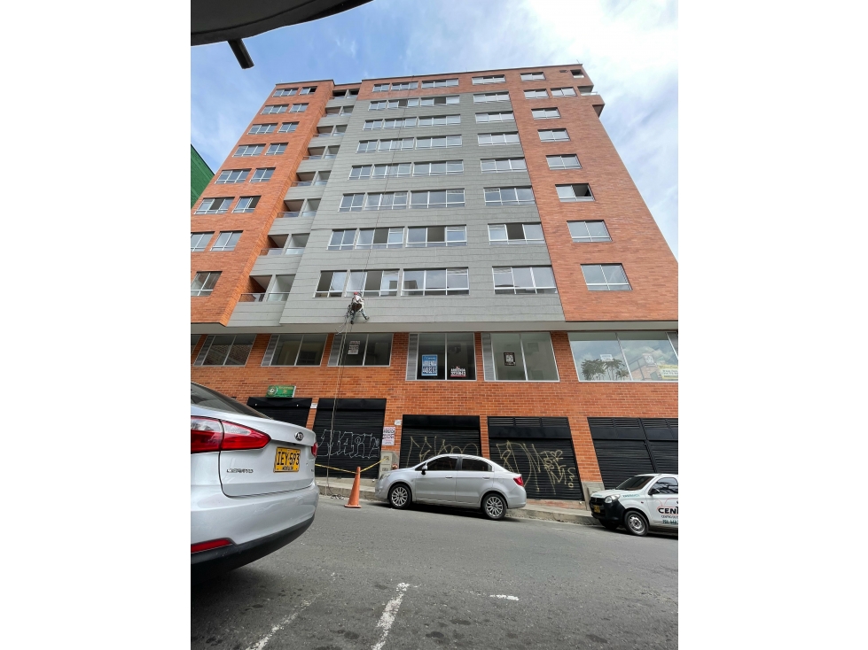 VENTA DE LOCAL COMERCIAL EN CALDAS, ANTIOQUIA - 2