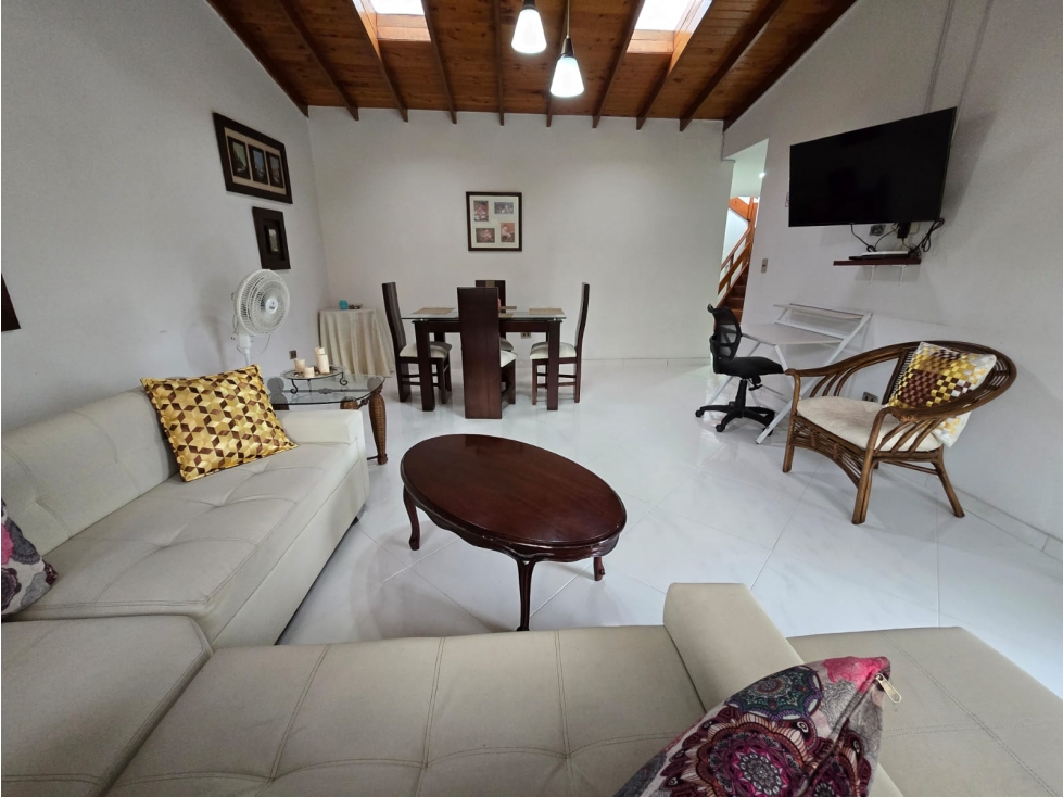 VENTA DE APARTAMENTO EN LAURELES MEDELLIN — foto 2