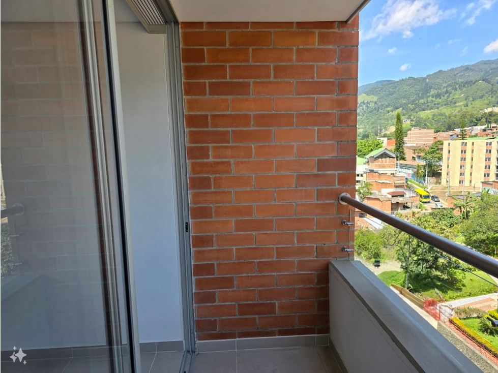 VENTA DE APARTAMENTO EN LA ESTRELLA, SECTOR TOLEDO