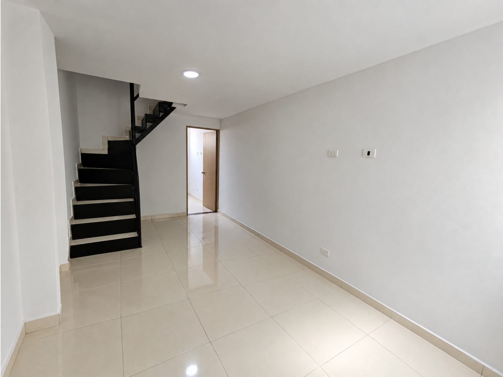 VENDO APARTAMENTO DUPLEX. ITAGUI CERCA AL PARQUE — foto 4