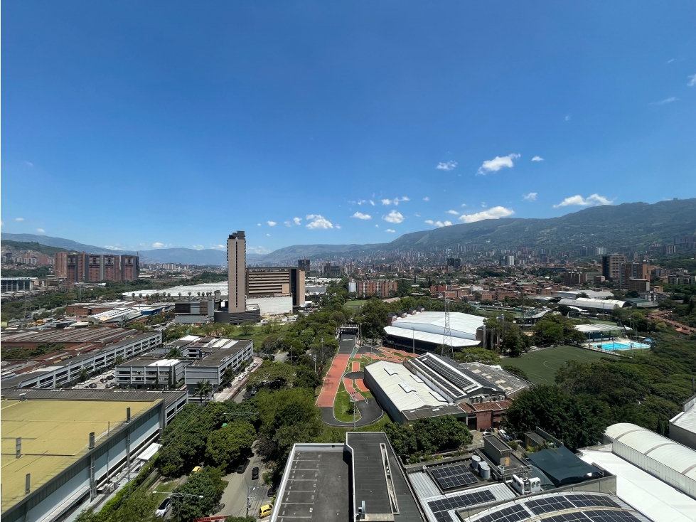 ARRIENDO OFICINA EN ENVIGADO_CENTRO EMPRESARIAL — foto 5
