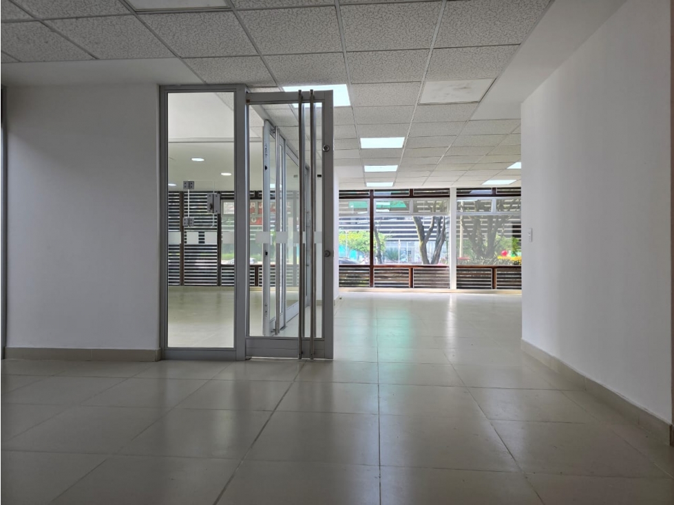 ARRIENDO DE LOCAL PRIMER PISO EN ENVIGADO SECTOR AV LAS VEGAS — foto 6