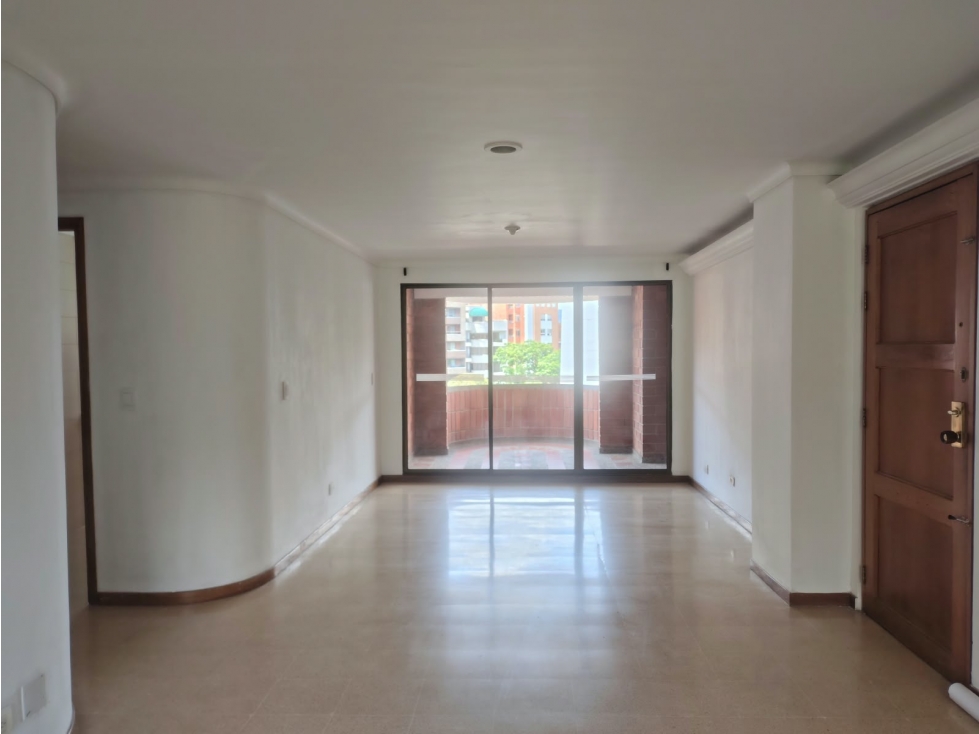 ARRIENDO APARTAMENTO EN LAURELES SECTOR SANTA TERESITA — foto 5