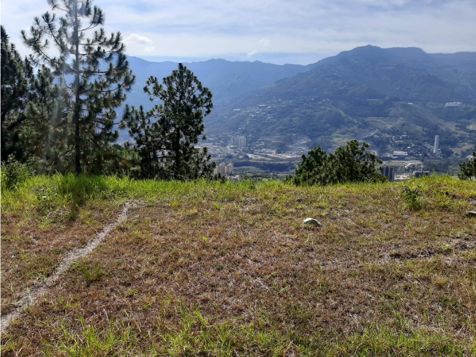 VENTA DE LOTE EN NORTE AMERICA BELLO — foto 2