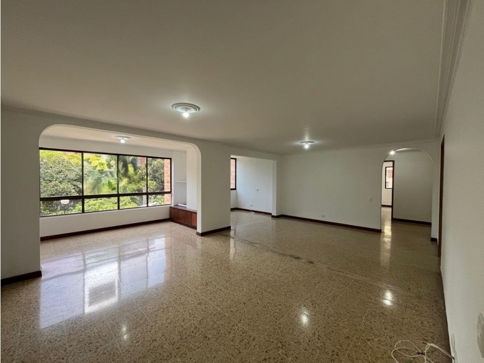 VENDO APARTAMENTO EN ALEJANDRIA EL POBLADO , MEDELLIN — foto 2