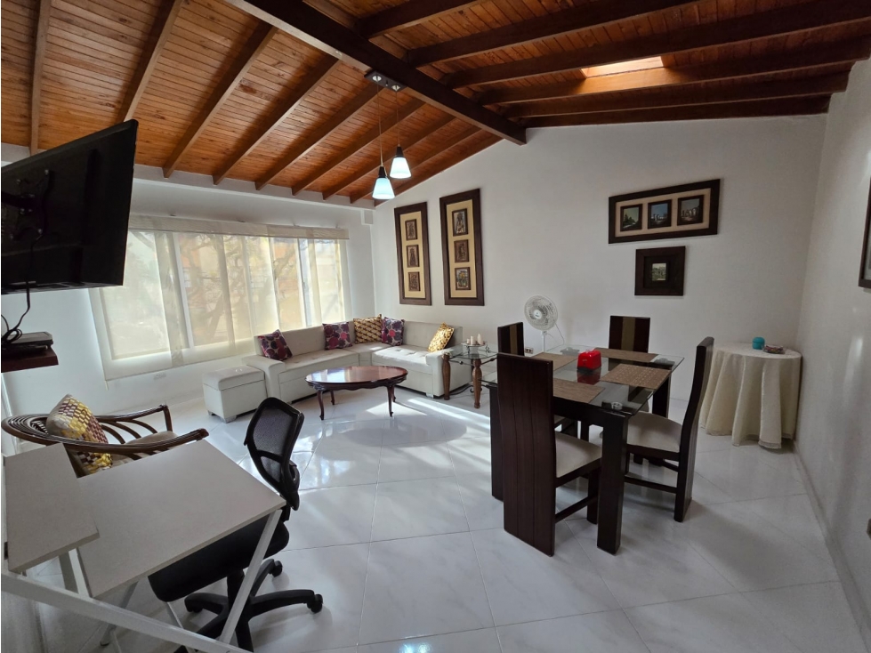 VENTA DE APARTAMENTO EN LAURELES MEDELLIN