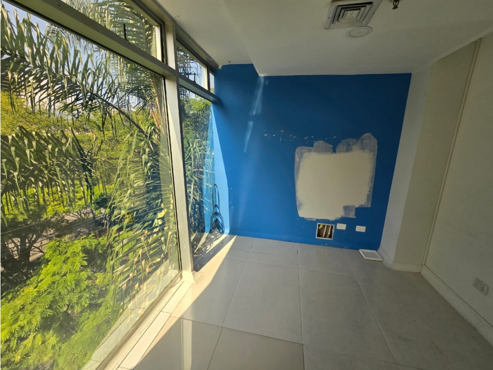 ARRIENDO LOCAL EN ENVIGADO SECTOR AVENIDA LAS VEGAS — foto 5