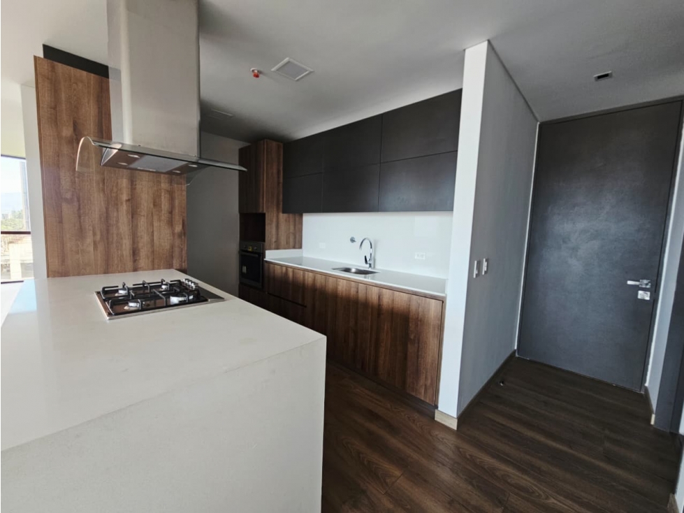 VENDO APARTAMENTO MEDELLIN. EL POBLADO VIA PALMAS. — foto 5