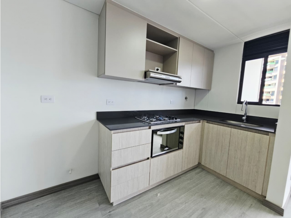 VENDO APARTAMENTO MEDELLIN. EL POBLADO VIA PALMAS. — foto 4