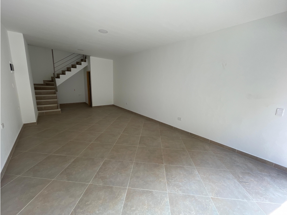 VENTA DE LOCAL COMERCIAL EN CALDAS, ANTIOQUIA - 5