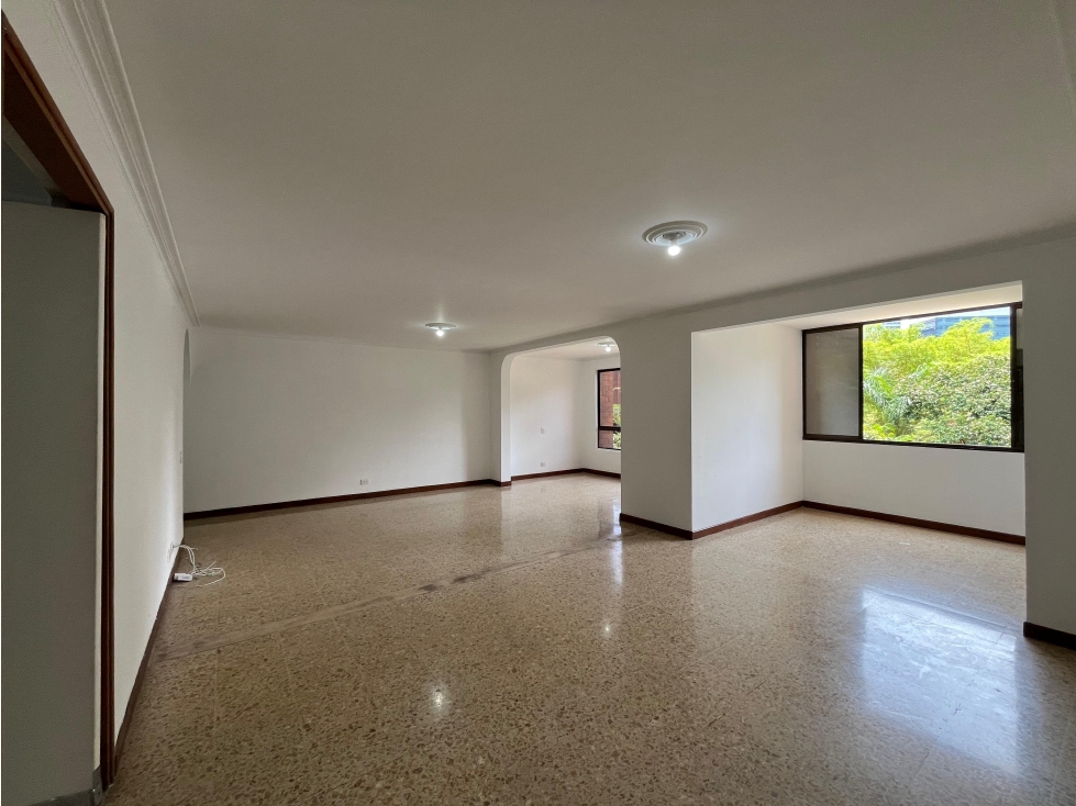 VENDO APARTAMENTO EN ALEJANDRIA EL POBLADO , MEDELLIN — foto 4