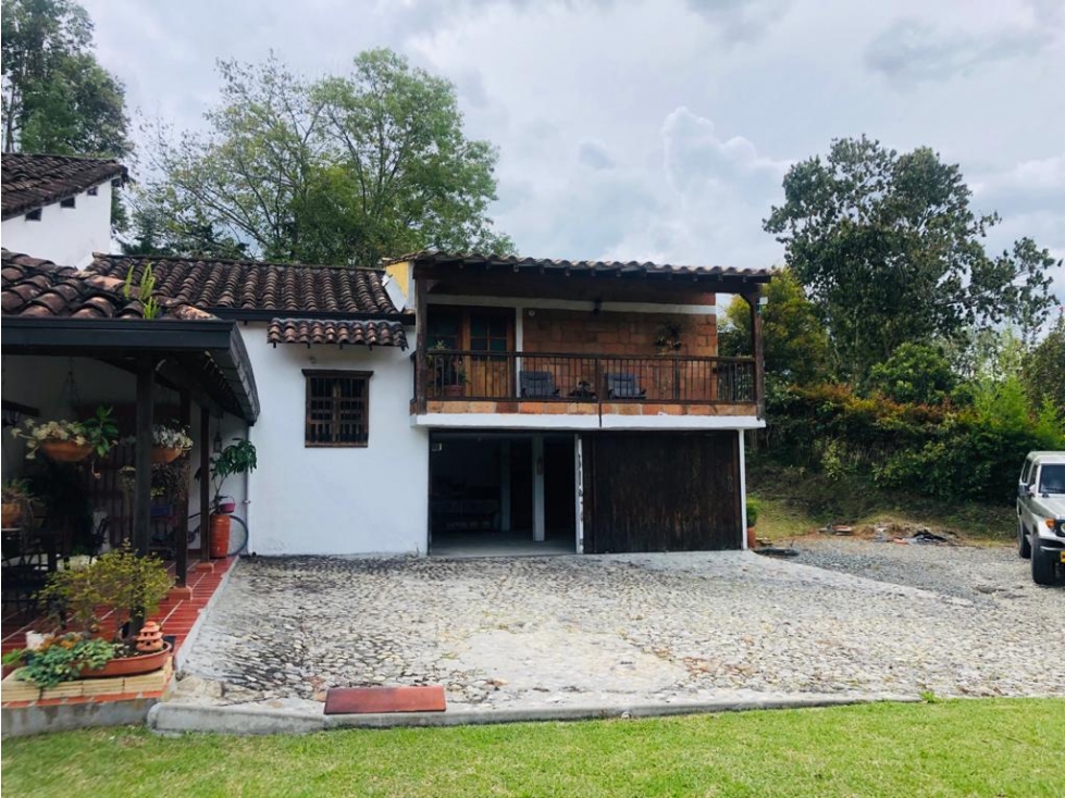 CASA CAMPESTRE EN VENTA LA CEJA