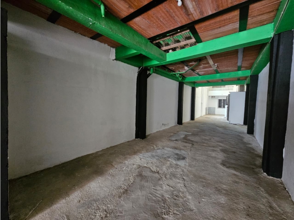 ARRIENDO BODEGA. Barrio Antioquia — foto 2