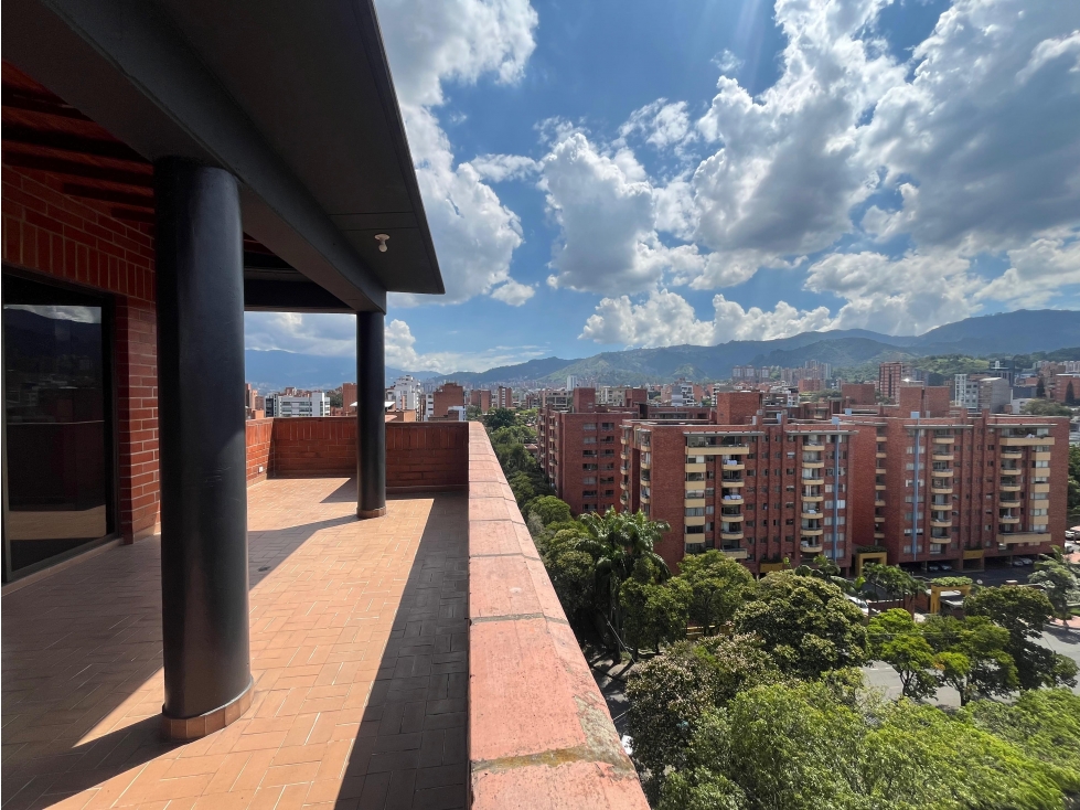 ARRIENDO APARTAMENTO PENT HOUSE EN MEDELLIN LAURELES — foto 2