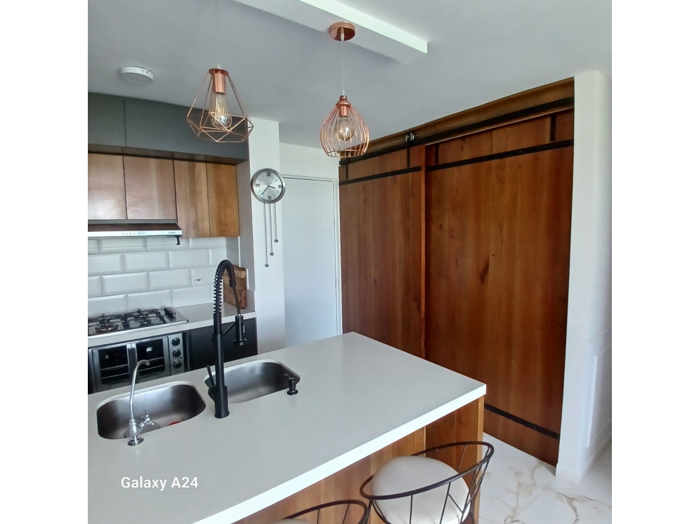 APARTAMENTO EN FRAILES - JAPON DOSQUEBRADAS
