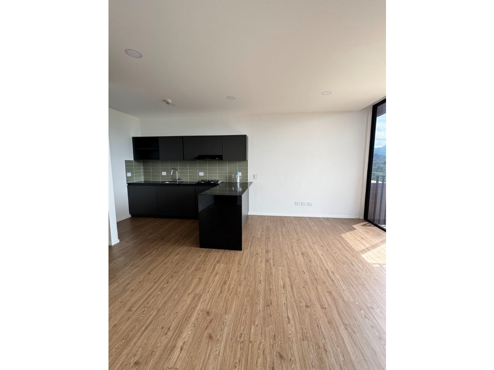 APARTAMENTO EN CERRITOS — foto 6