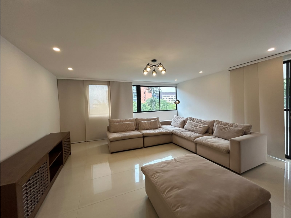APARTAMENTO EN VENTA EL POBLADO, SECTOR ALEJANDRÍA