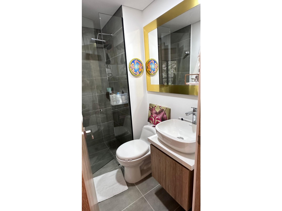 SE VENDE HERMOSO APARTAESTUDIO EN EL RETIRO - 3