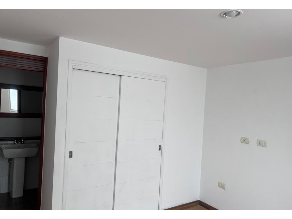 Vendo Apartamento Duplex Laureles Medellin — foto 6