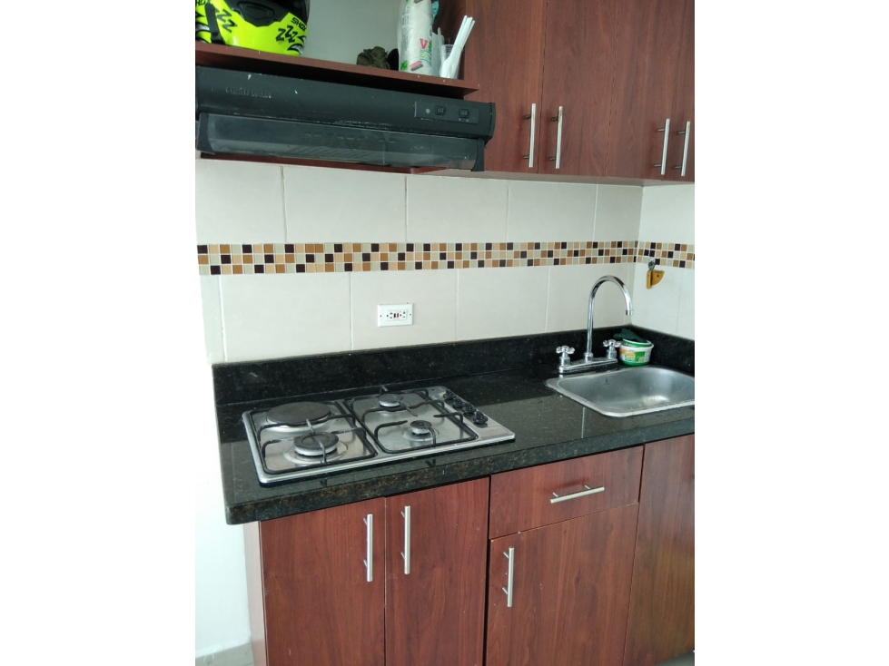 SE VENDE APARTAMENTO EN ROBLEDO. — foto 2