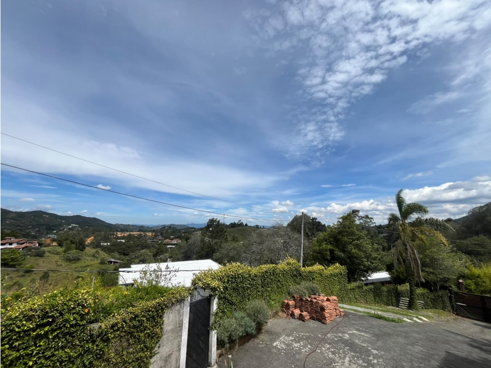 SE VENDE CASA CAMPESTRE EN EL ALTO DE LAS PALMAS. — foto 4