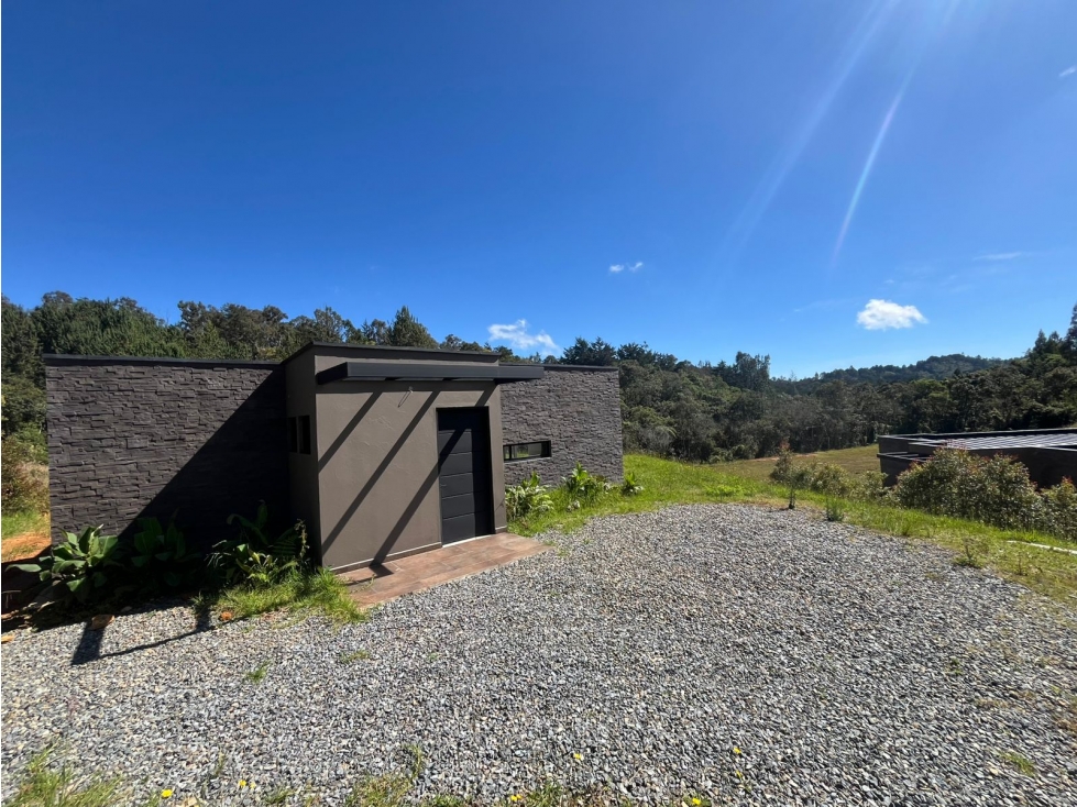 SE ARRIENDA CASA CAMPESTRE EN LA VEREDA PANTANILLO, ENVIGADO. — foto 3
