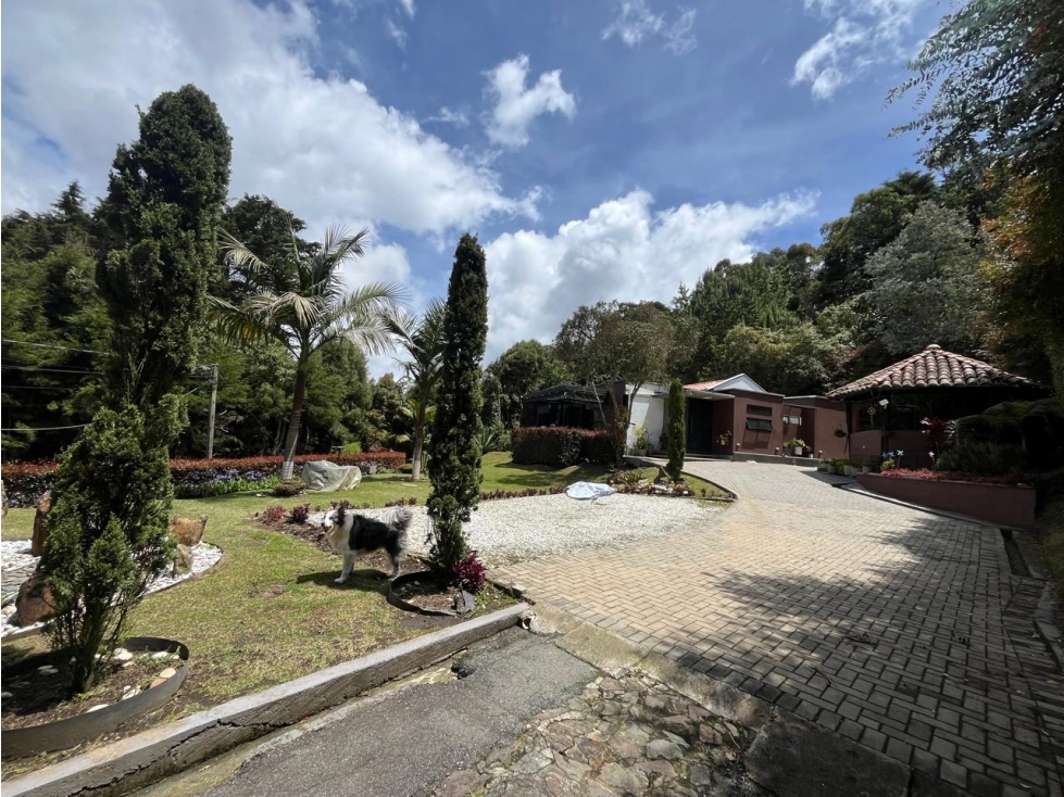 SE ARRIENDA CASA CAMPESTRE DE LUJO EN LA VEREDA PERICO, ENVIGADO — foto 4