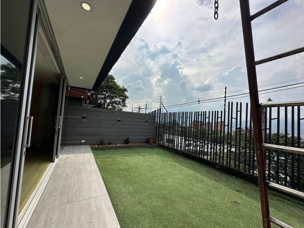 SE VENDE CASA DE LUJO EN ENVIGADO, UNIDAD CERRADA. — foto 5