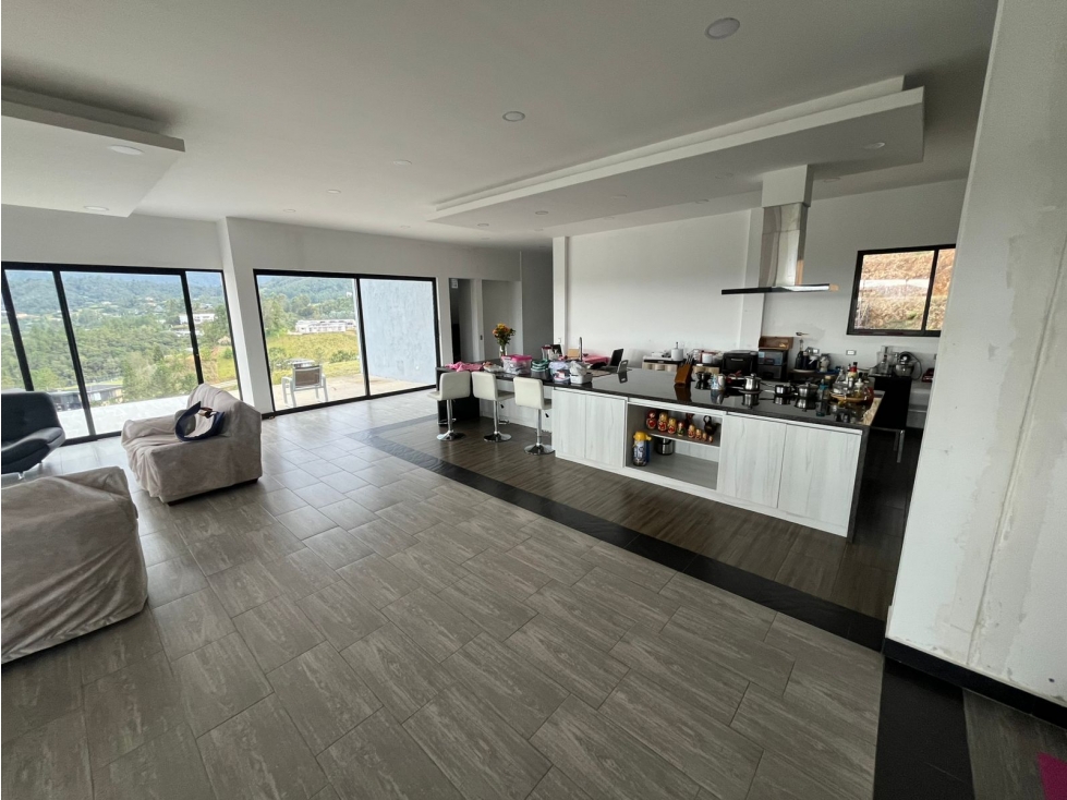 CASA EN VENTA EN LA LOMA DEL ESCOBERO ENVIGADO — foto 5