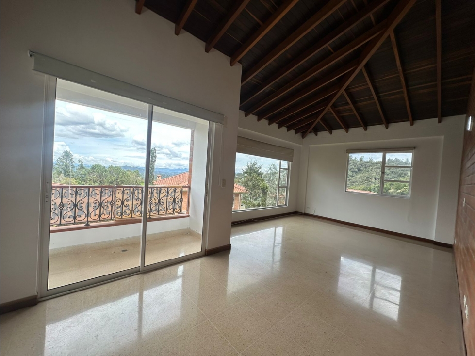 SE ARRIENDA CASA CAMPESTRE EN EL ESCOBERO PARTE ALTA. — foto 4
