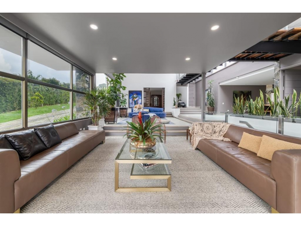 SE VENDE CASA DE LUJO EN EL ALTO DE LAS PALMAS. — foto 4