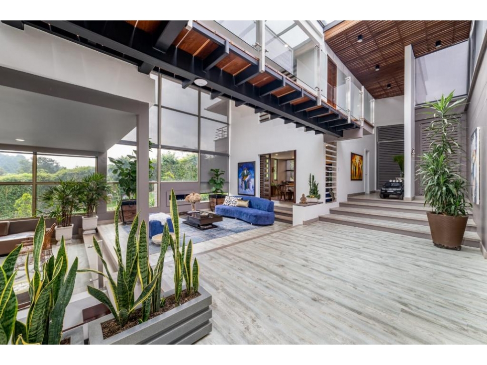 SE VENDE CASA DE LUJO EN EL ALTO DE LAS PALMAS. — foto 6