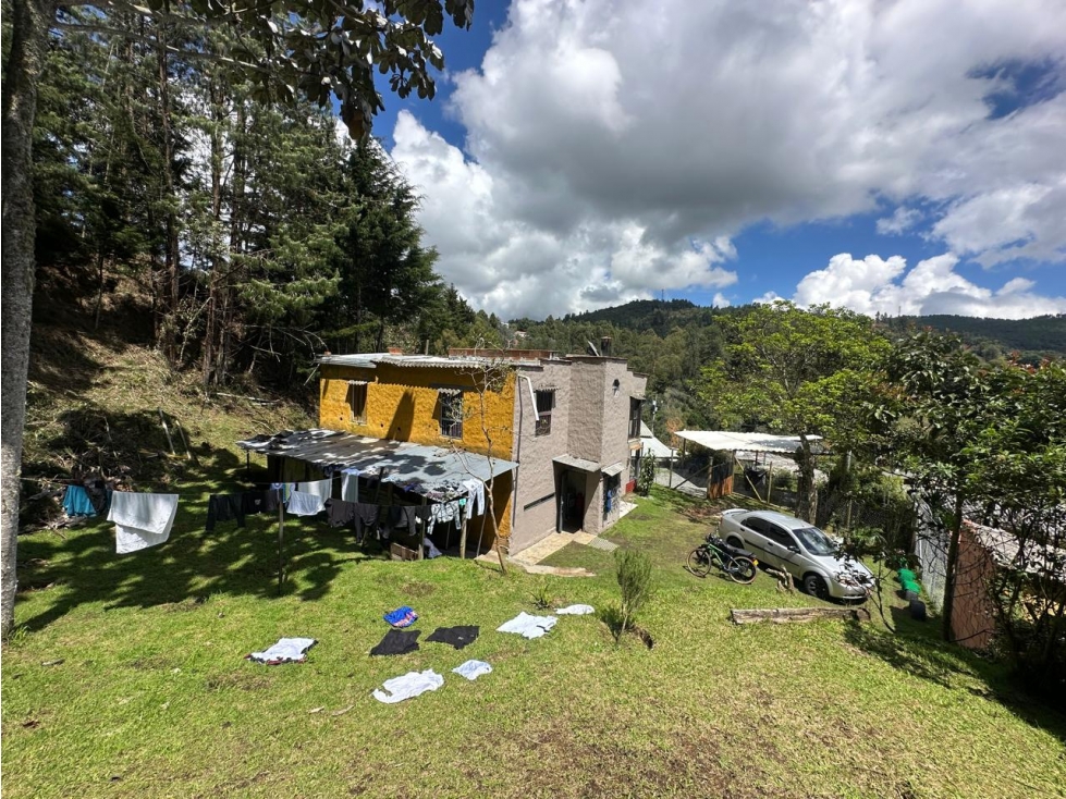 SE VENDE CASA FINCA EN CARRIZALES, EL RETIRO. — foto 2