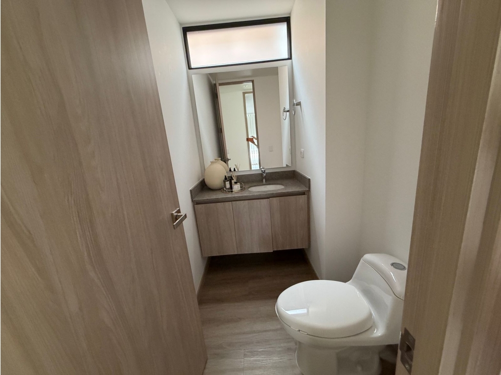 SE ARRIENDA O SE VENDE APARTAMENTO EN SAJONIA, RIONEGRO. — foto 4