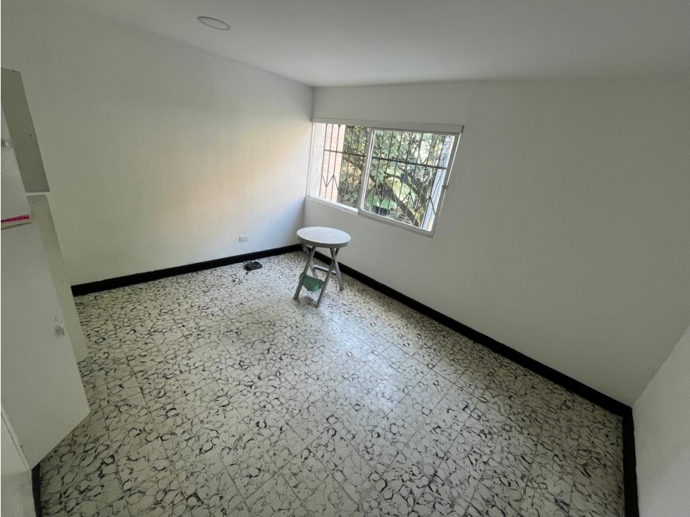 CASA PARA ARRIENDO EN MEDELLIN LA CASTELLANA — foto 2