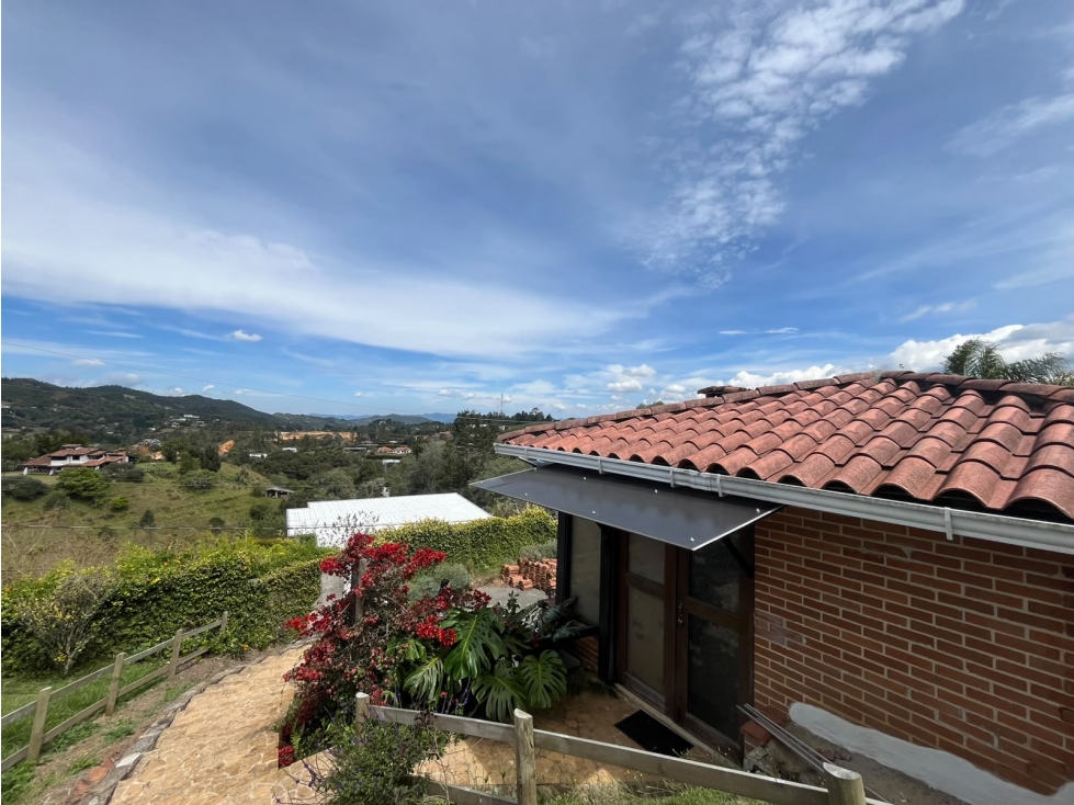 SE VENDE CASA CAMPESTRE EN EL ALTO DE LAS PALMAS. — foto 5