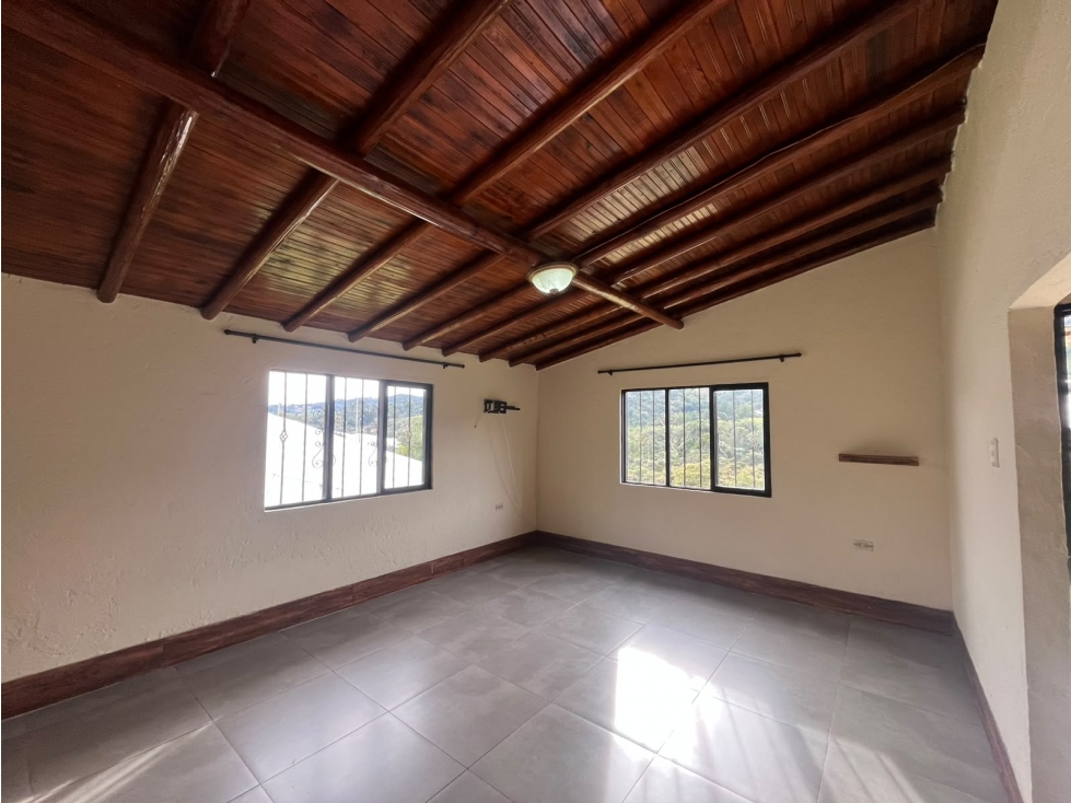 SE ARRIENDA CASA CAMPESTRE EN LA VEREDA PANTANILLO, ENVIGADO. — foto 2