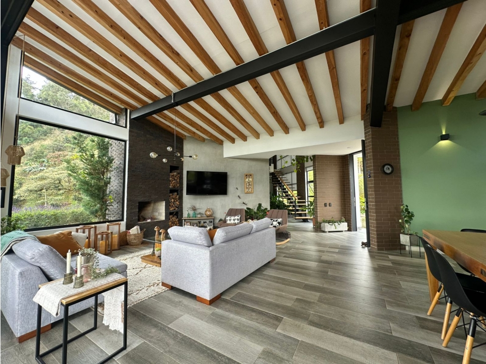 SE ARRIENDA O SE VENDE CASA DE LUJO EN EL RETIRO ANTIOQUIA. — foto 3