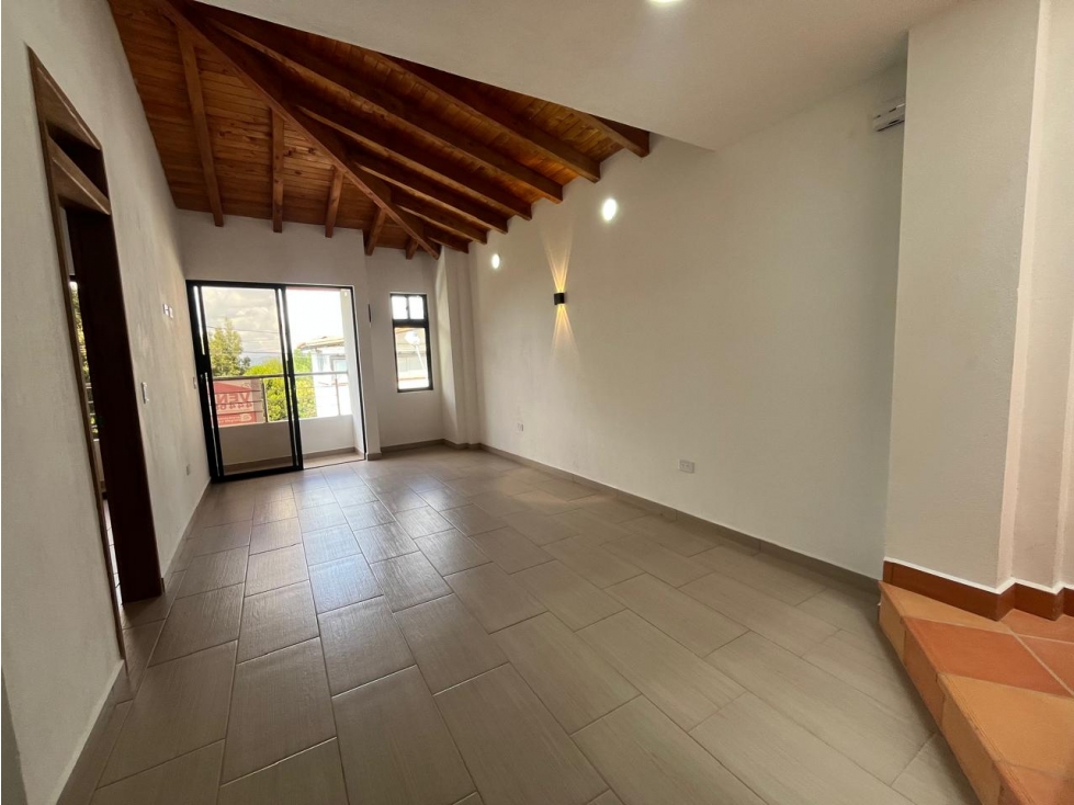 SE VENDE APARTAMENTO DUPLEX EN EL CARMEN DE VIBORAL