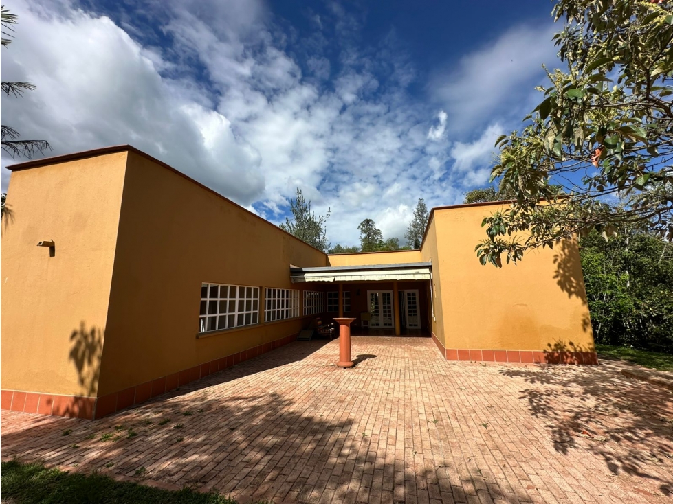 SE VENDE CASA CAMPESTRE EL RETIRO VEREDA EL CHUSCAL. — foto 2