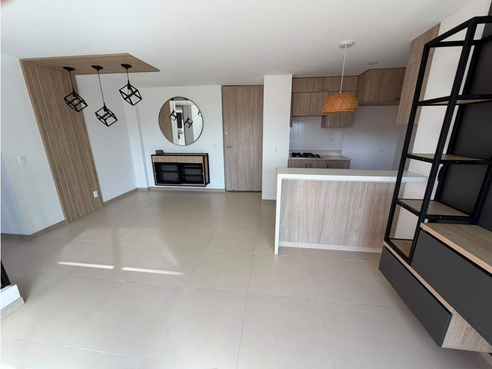 SE VENDE APARTAMENTO DÚPLEX EN RIONEGRO,SECTOR OJO DE AGUA